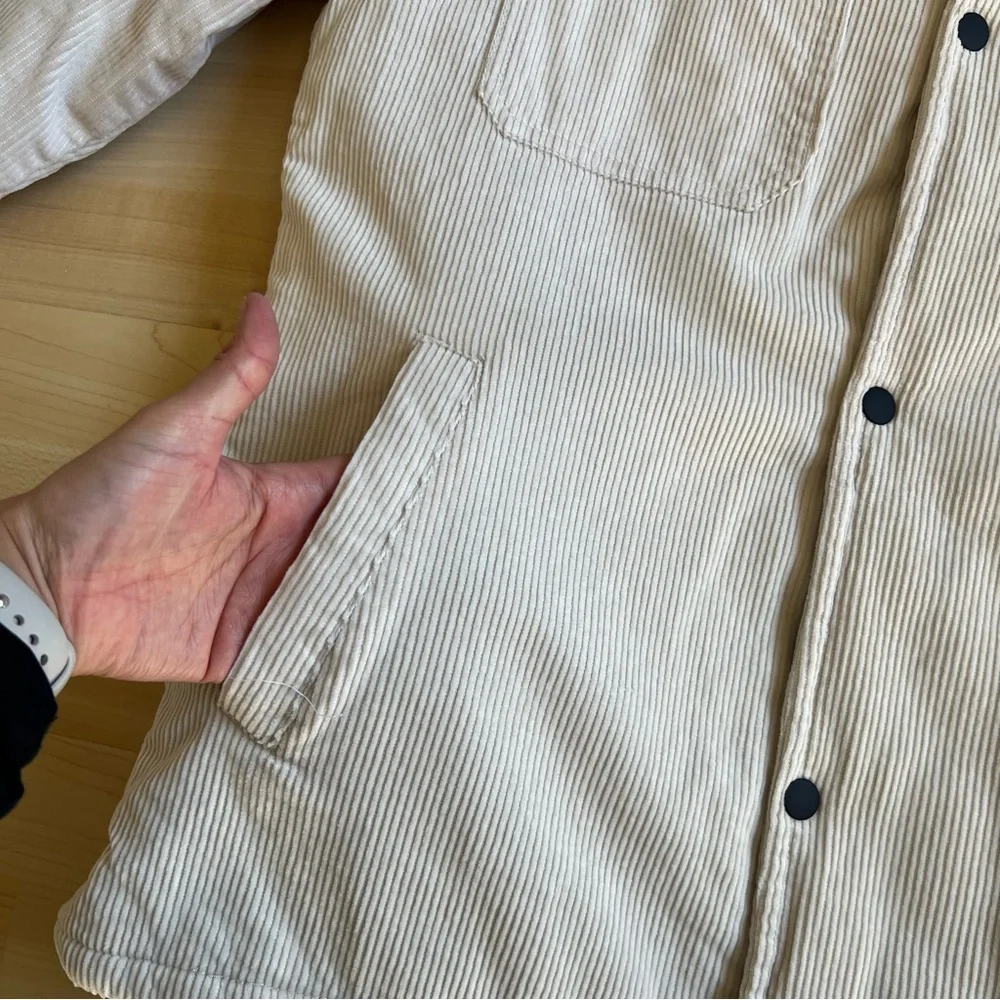 H&M Men's Beige Corduroy Shirt Jacket - Picture 2 of 6